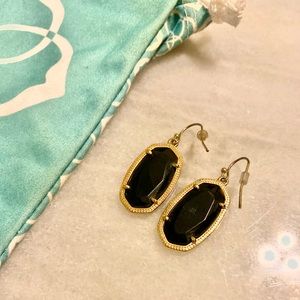 Kendra Scott Lee earrings black